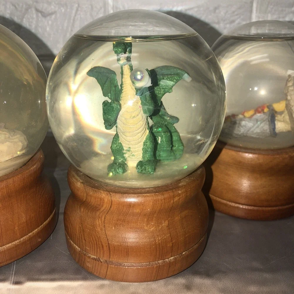 Lot Of 4 LEFTON Musical Camelot‎ Chariots Fire  Snow Globes RARE Wizards Dragon